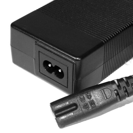 Cargador premium 42V 2A (conector DC5525) - Imagen 4