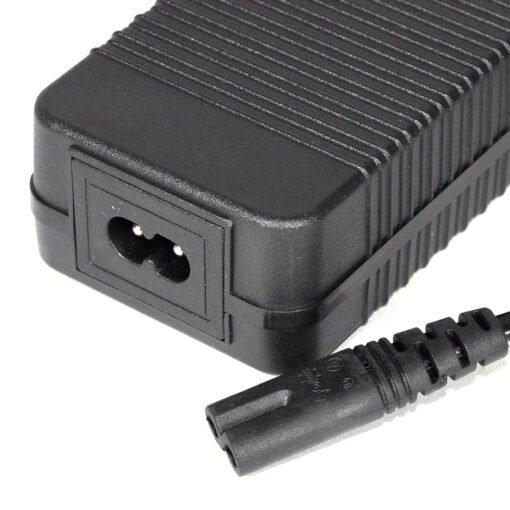 Cargador para Niu 53,5V 2A - Imagen 5